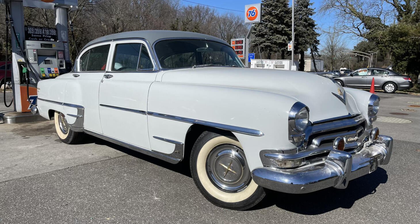 Chrysler New Yorker 1954